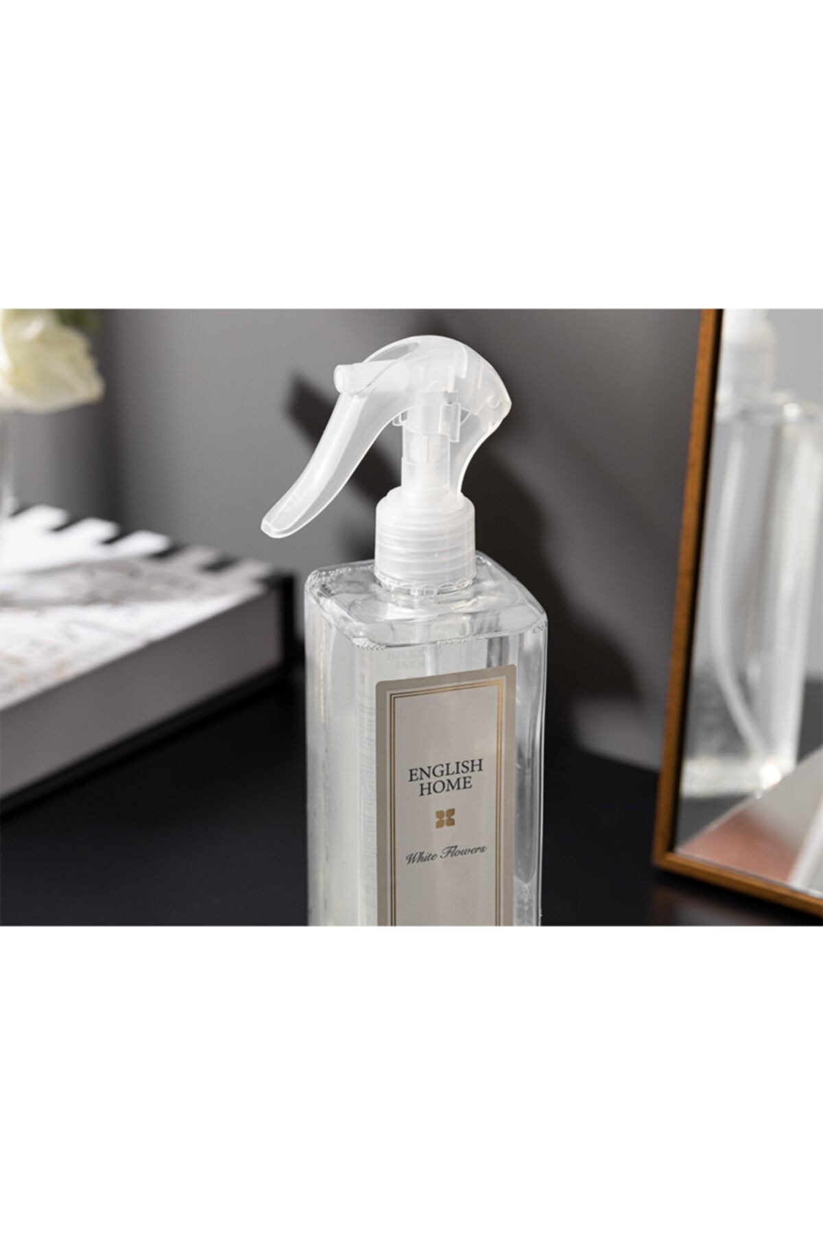 Beyaz Çiçekler Oda Spreyi 400 ml